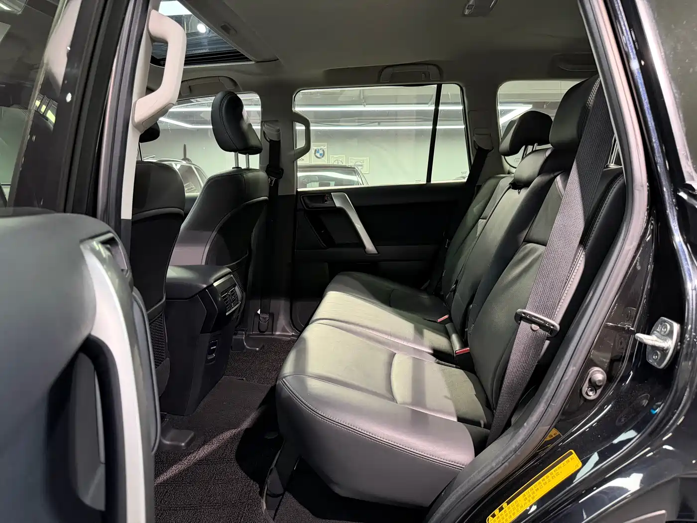 Toyota Prado 2016 2.7L Auto Standard Edition фото 10