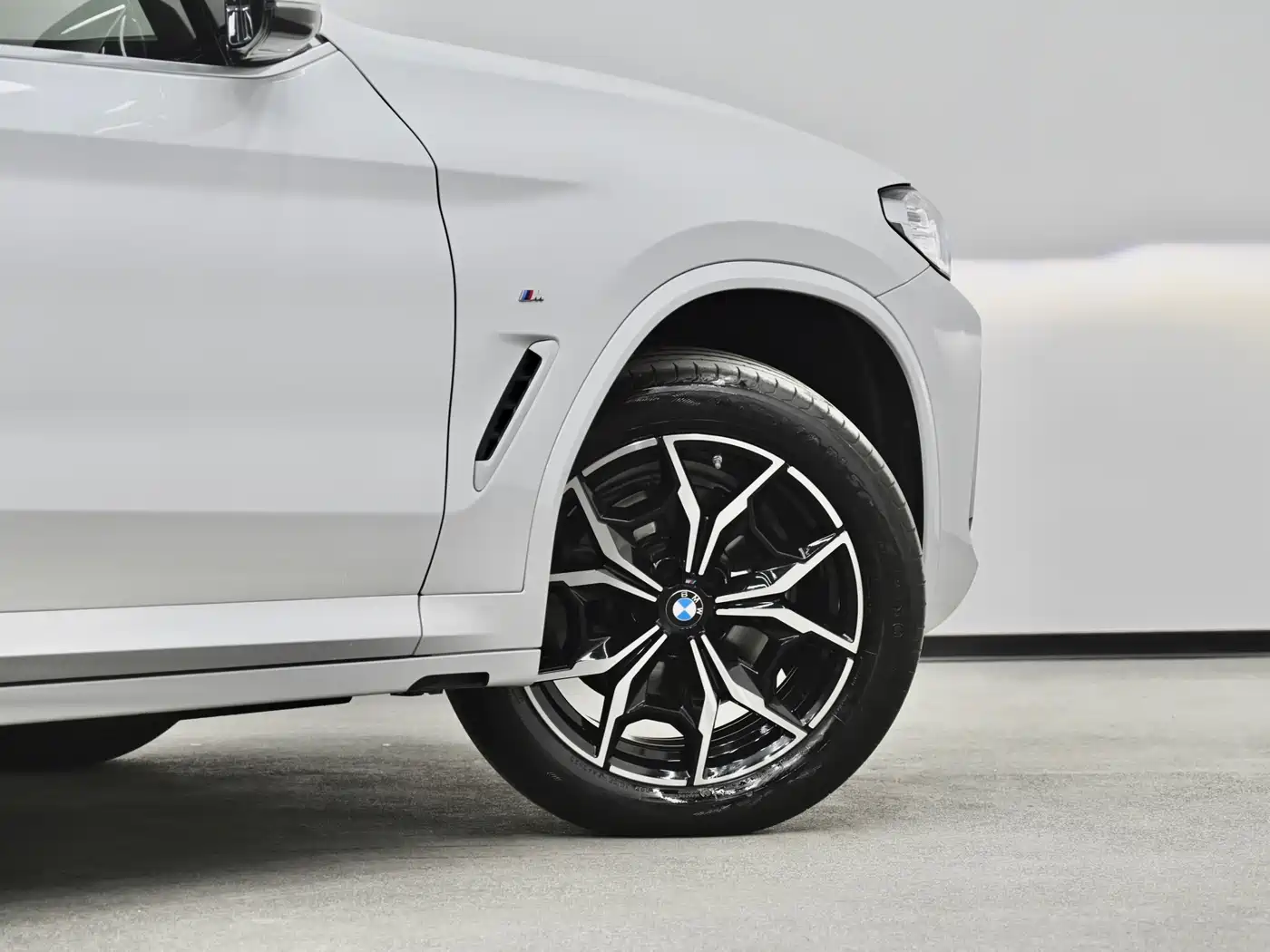 BMW X3 2023 xDrive25i M Sport Package фото 31