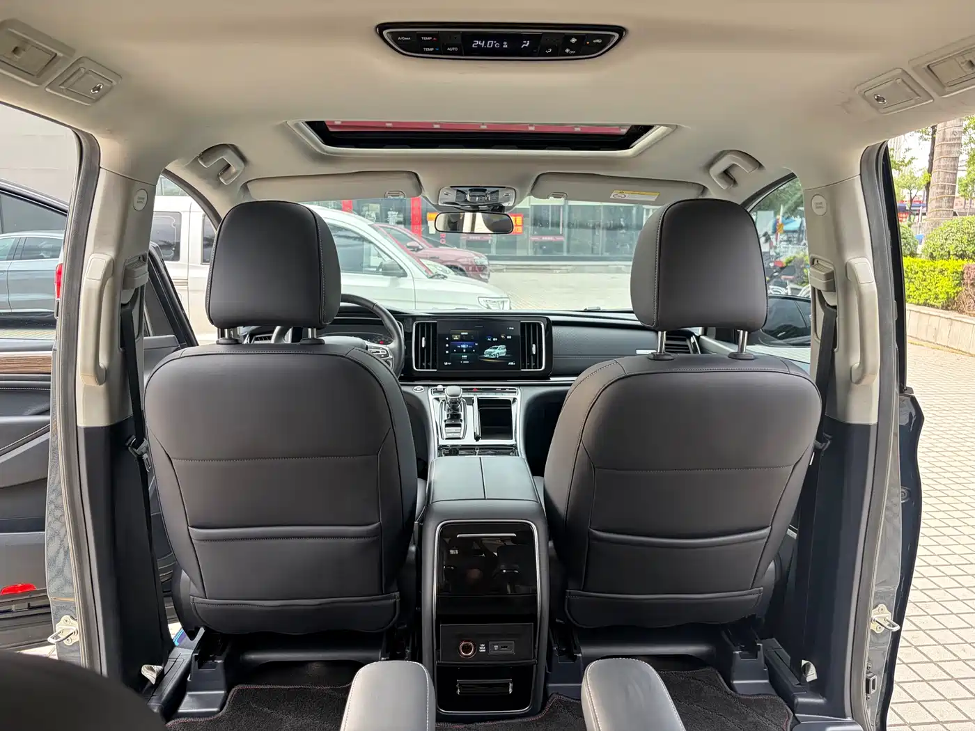 GAC Trumpchi Trumpchi M8 2021 Master Series 390T Prestige Edition фото 20