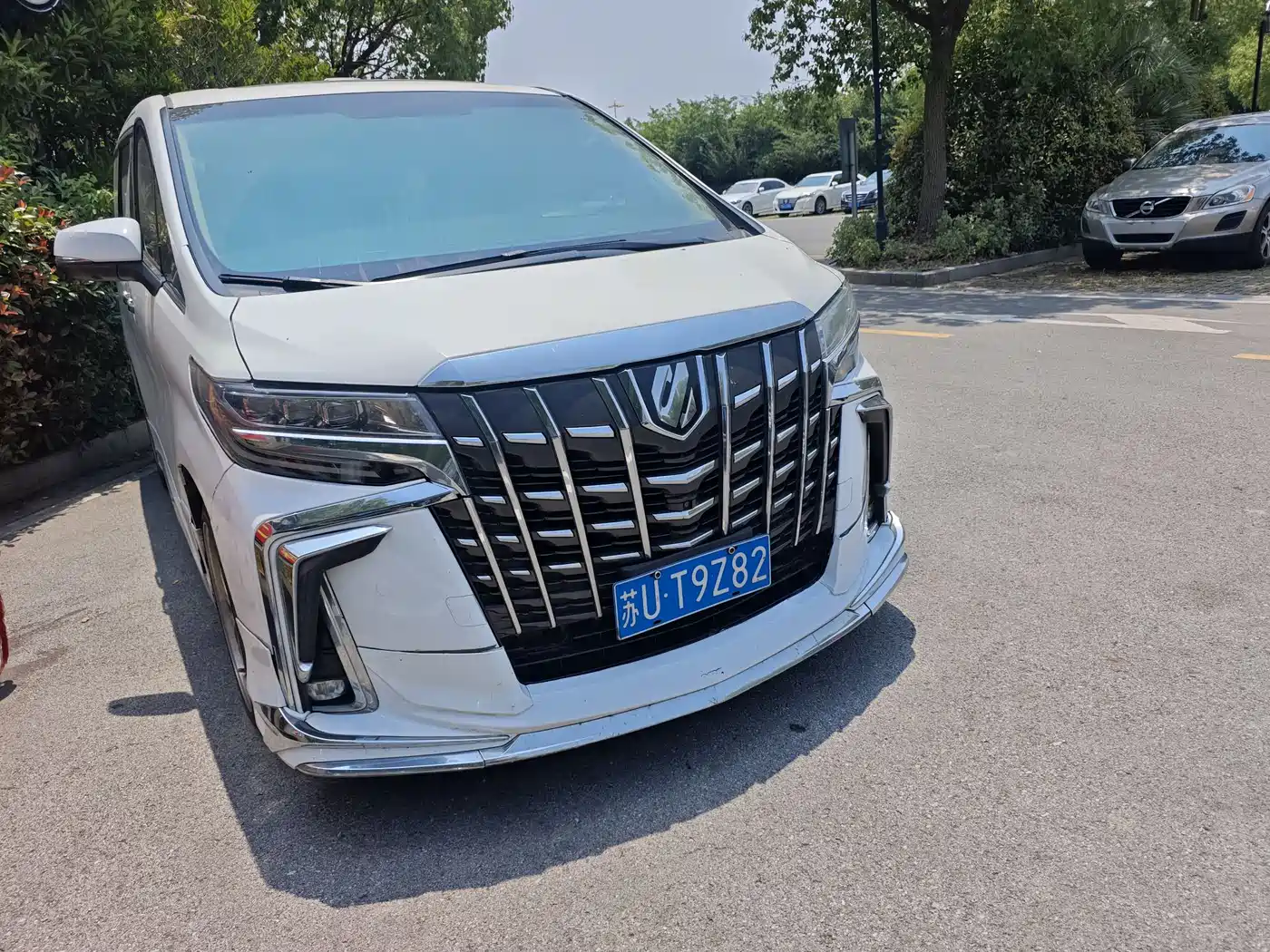 Toyota Alphard 2015 3.5L Luxury Edition фото 2