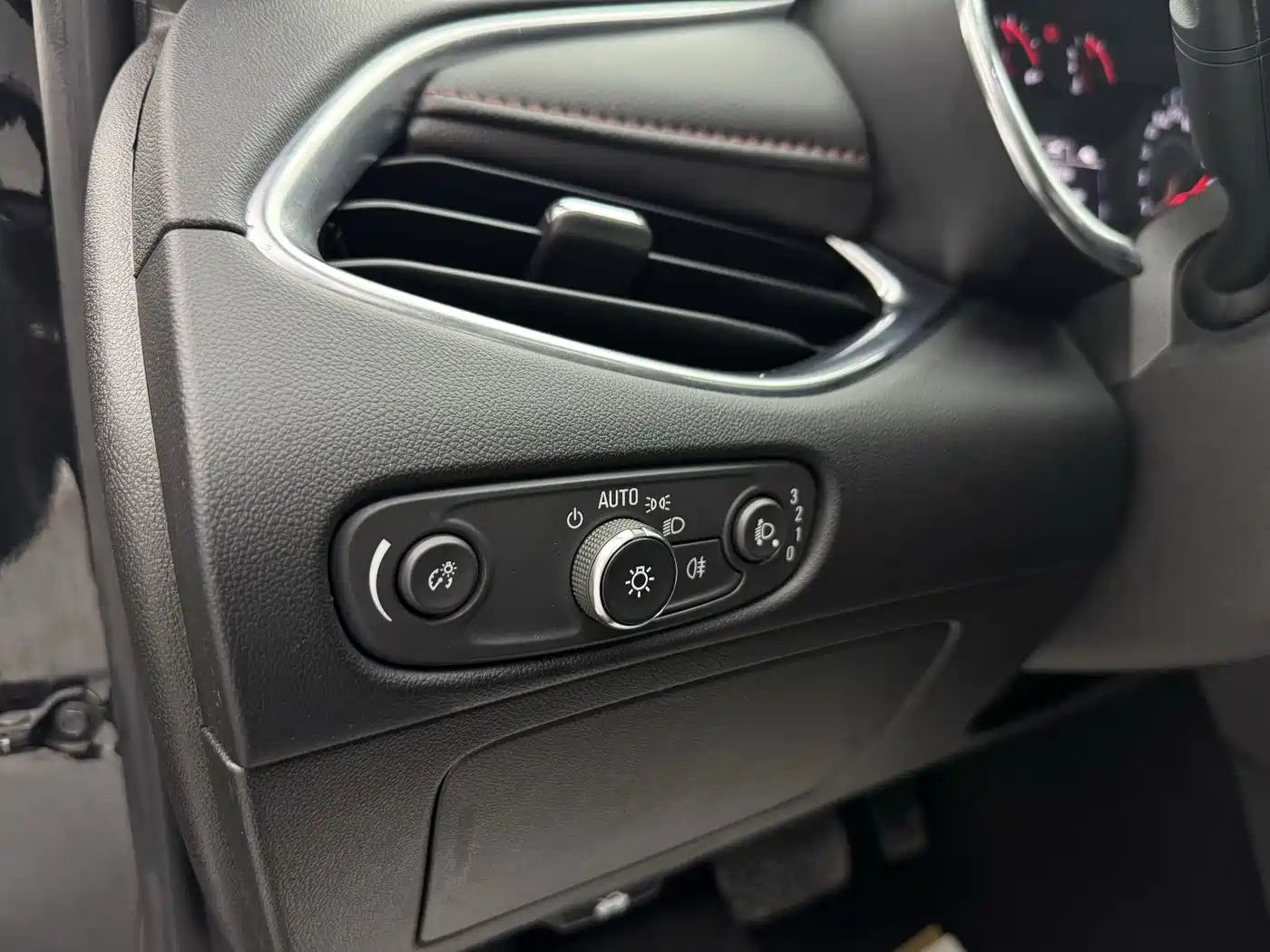 CHEVROLET MAI RUIBAO XL