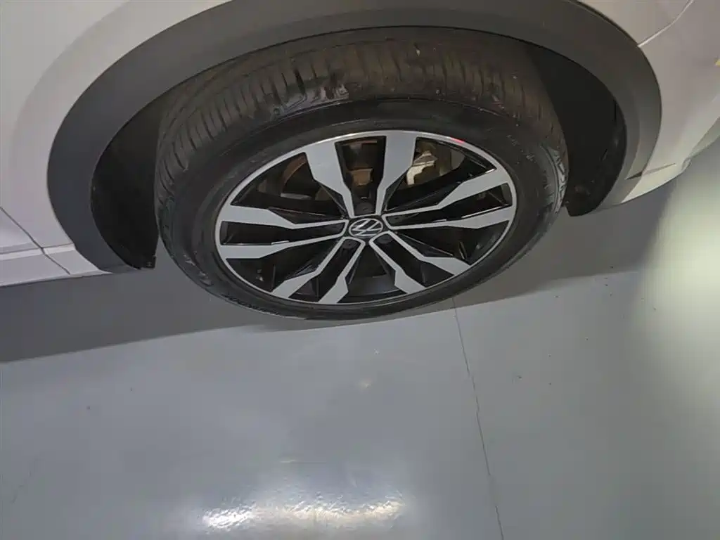 Volkswagen T-ROC 2022 280TSI DSG 2WD R-Line Pro PLUS фото 14