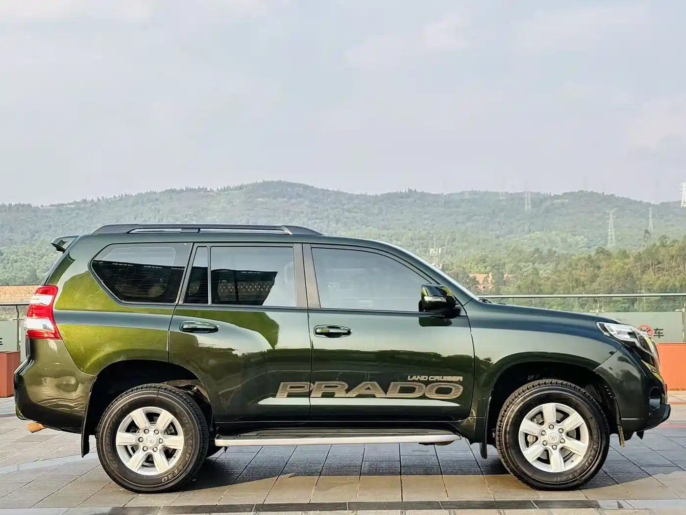 Toyota Prado 2014 4.0L Automatic TX фото 8