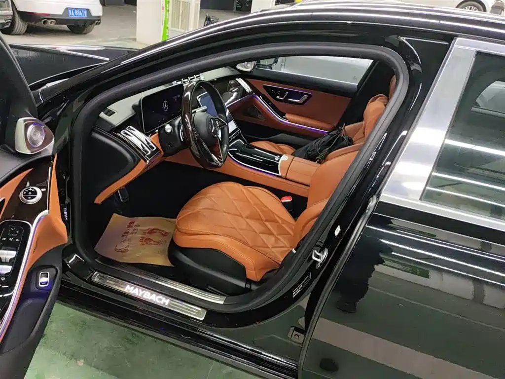 MERCEDES-BENZ MAYBACH S-CLASS