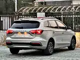 Фото 5 - Roewe Ei5
