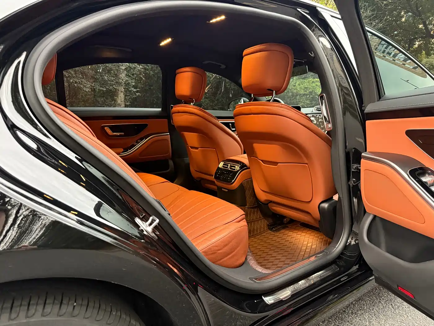 MERCEDES-BENZ S CLASS