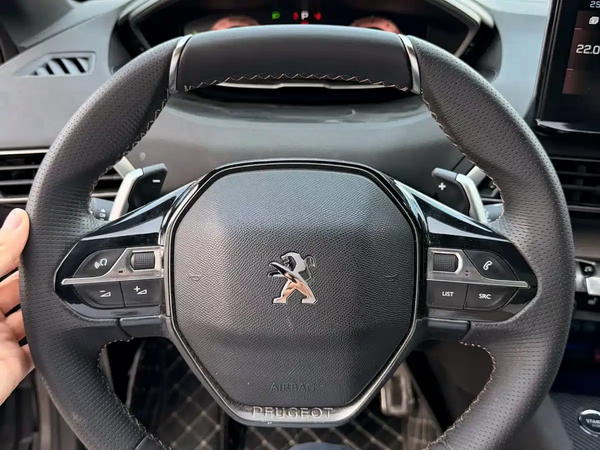 Peugeot 5008 2021 400THP 7-Seater Flagship GT Edition фото 4