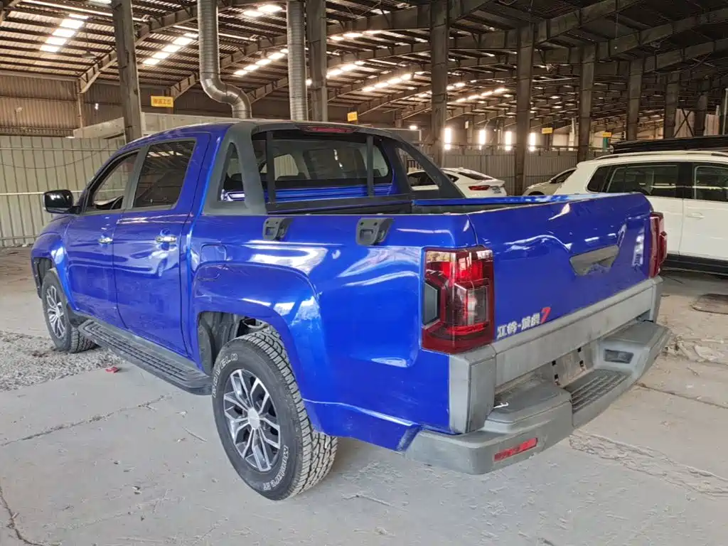 Jiangling Yuhu 7 2021 2020 Model 2.0T Diesel Automatic 2WD Comfort Short Wheelbase China VI JX4D20A6L