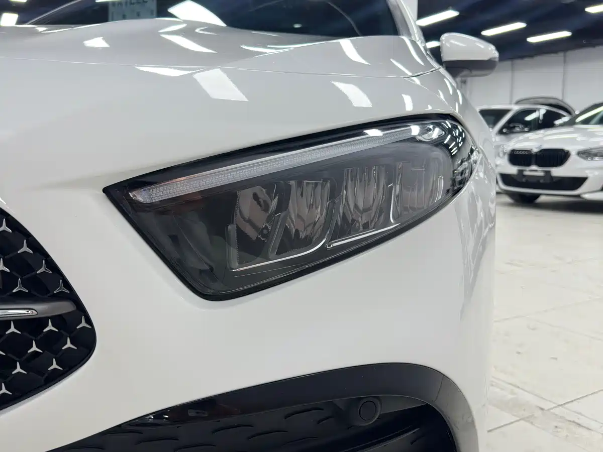 Mercedes-Benz A-Class 2023 A 180 L фото 7