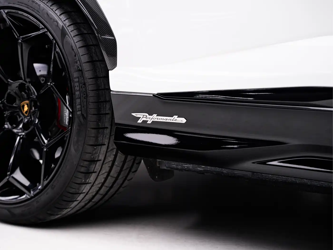 Lamborghini Urus 2022 4.0T V8 Performante фото 14
