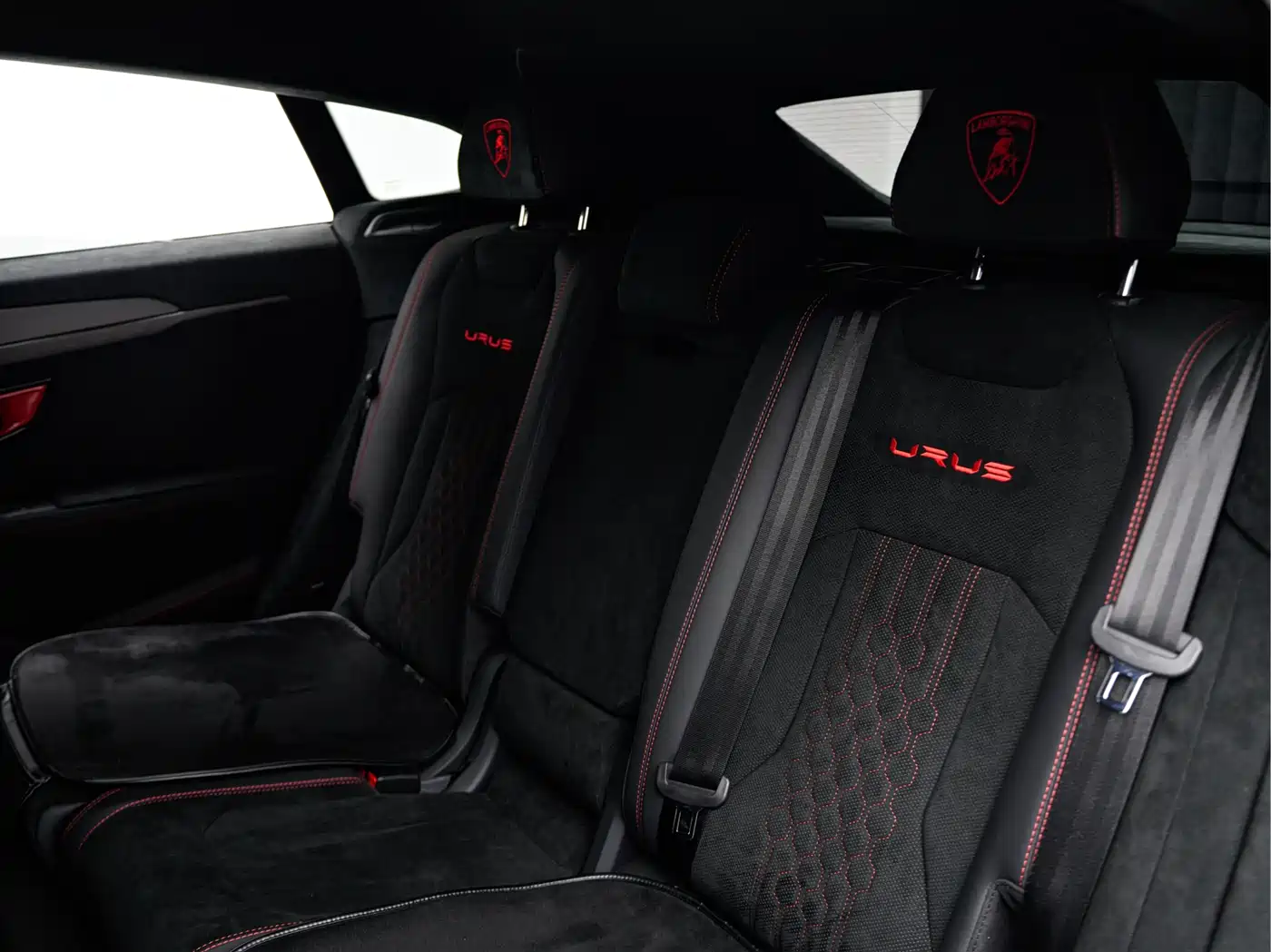 Lamborghini Urus 2022 4.0T V8 Performante фото 27