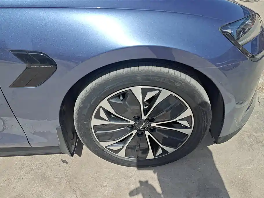 BYD Seal 2024 Glory Edition 550km Elite фото 6