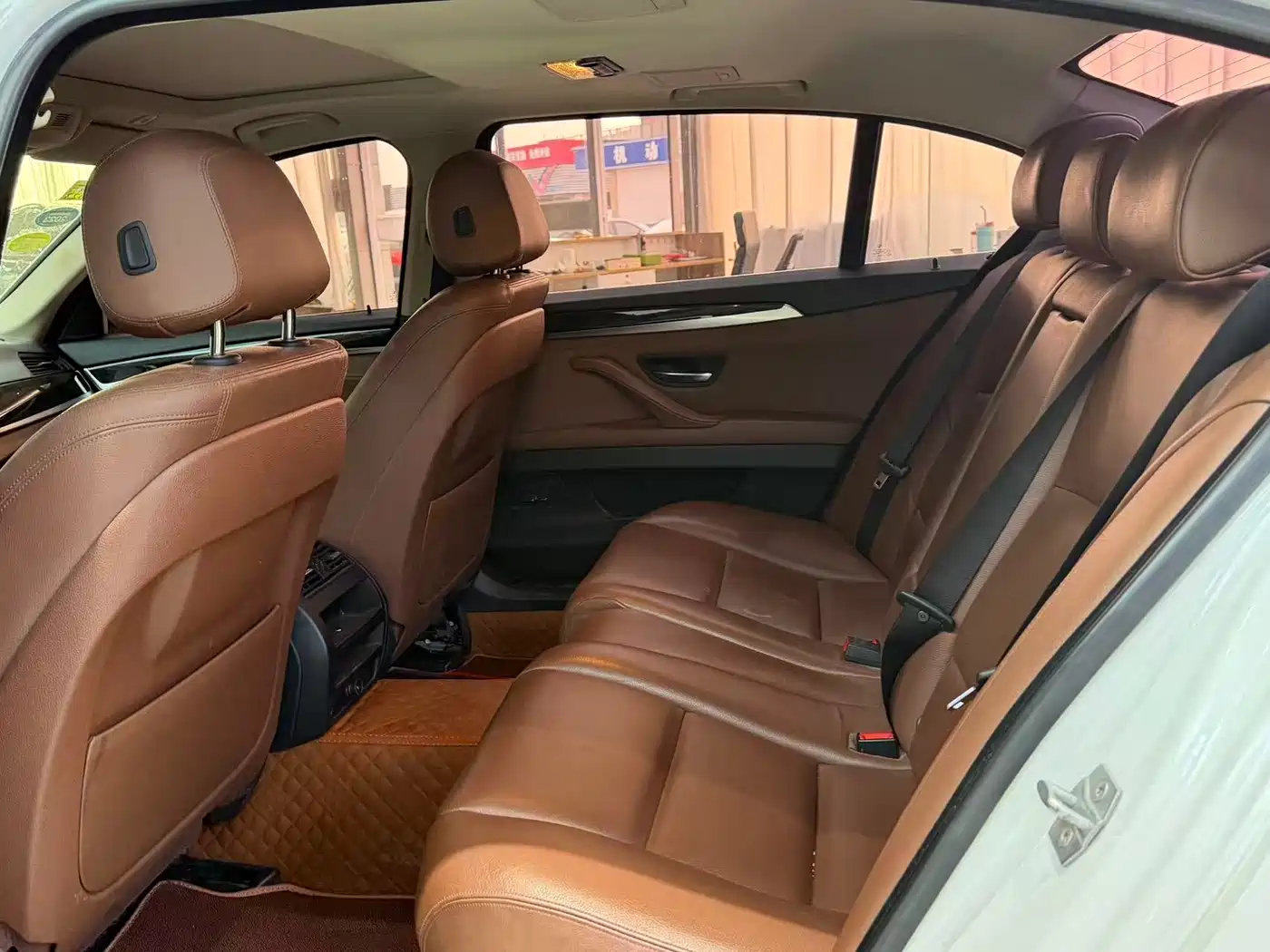BMW 5 Series 2014 525Li Leading фото 7