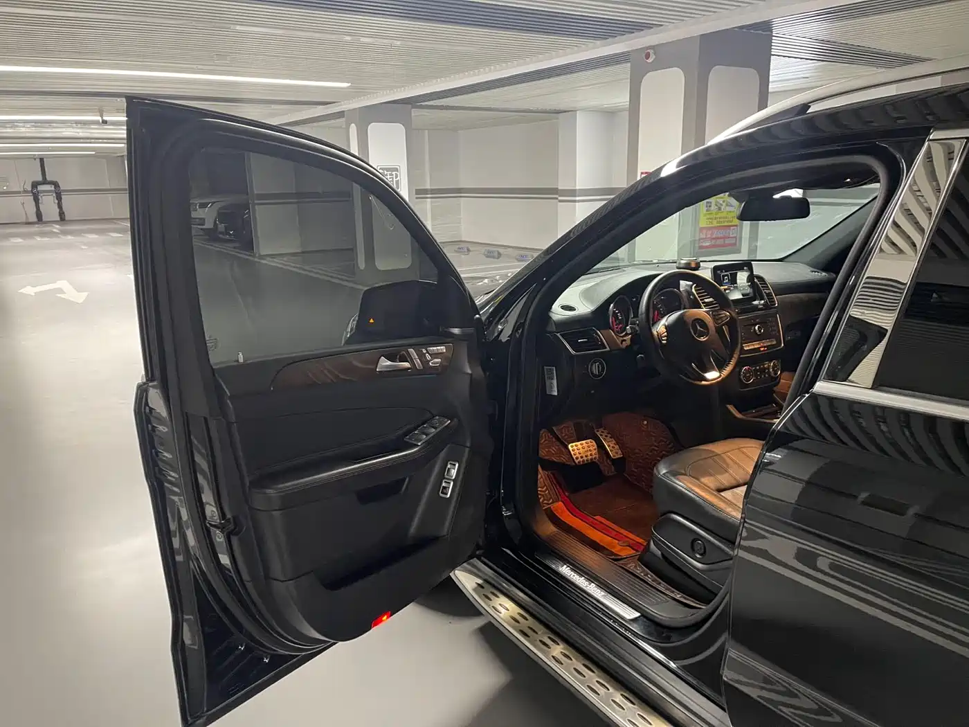 Mercedes-Benz GLS 2017 GLS 400 4MATIC Fashion фото 7