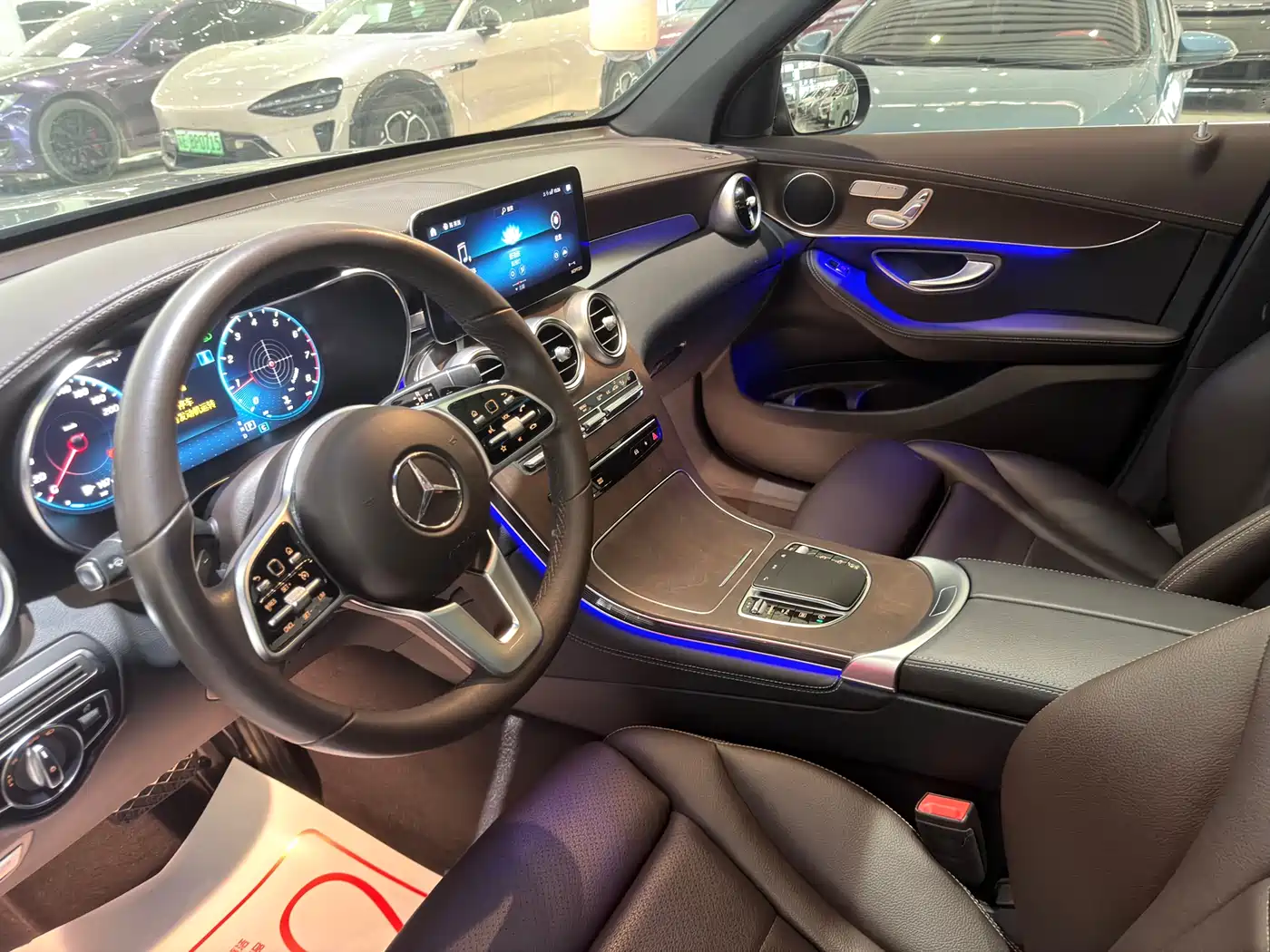 Mercedes-Benz GLC 2022 Model GLC 260 L 4MATIC Luxury Edition фото 5