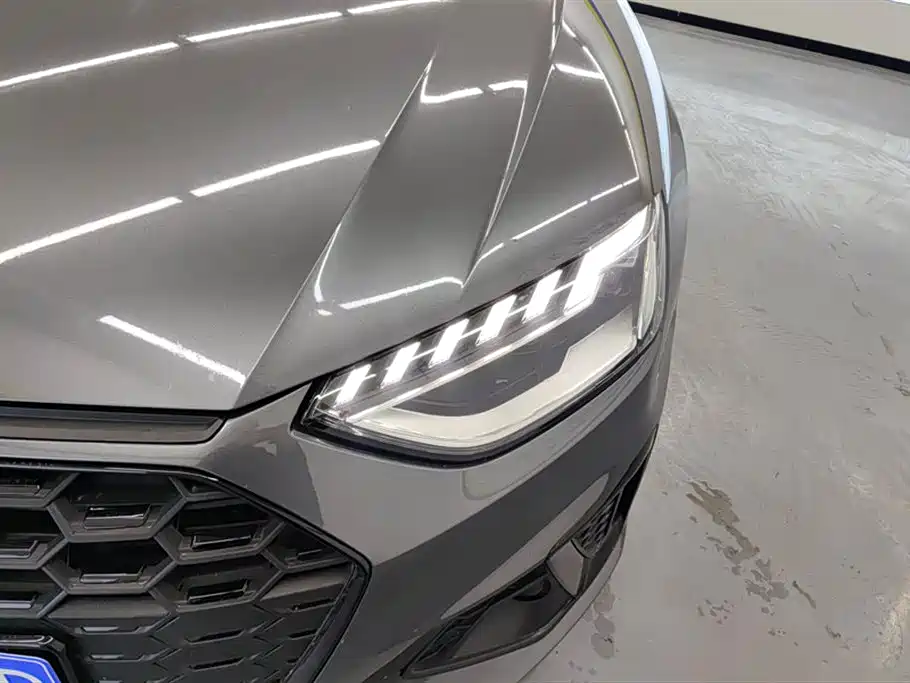 Audi A4L 2020 40 TFSI Fashion Dynamic Edition фото 5