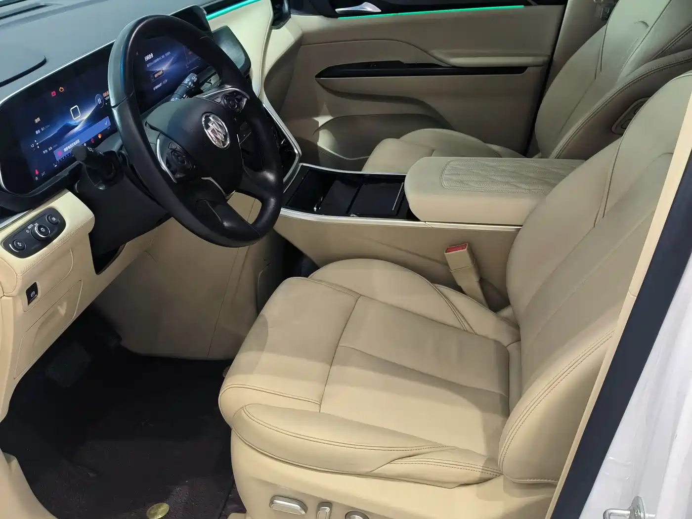 Buick GL8 2023 ES Landmaster Exclusive фото 4