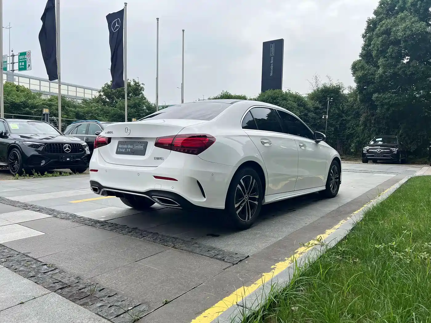 Mercedes-Benz A-Class 2023 A 200 L Dynamic фото 15