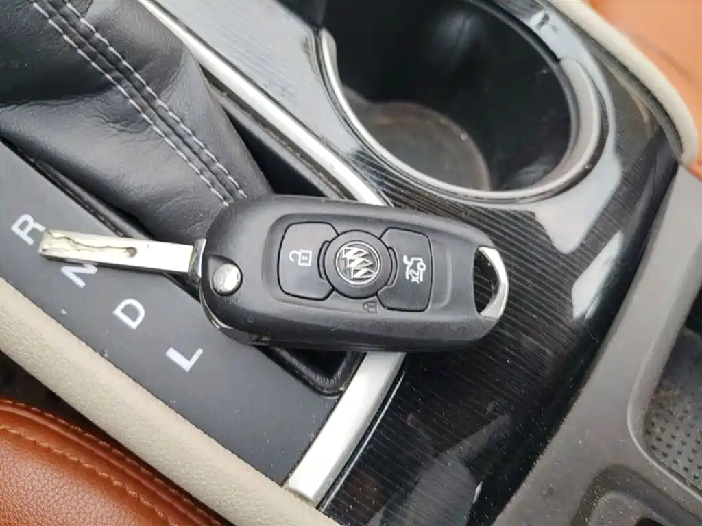 Buick Verano 2017 Sedan 15S Automatic Progressive фото 15