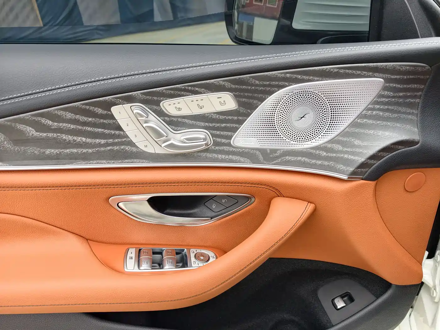Mercedes-Benz CLS 2022 CLS 300 Dynamic фото 16