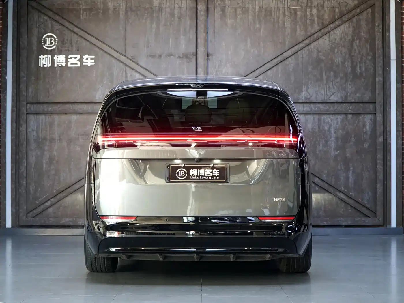 Li Auto MEGA 2025 2024 Ultra