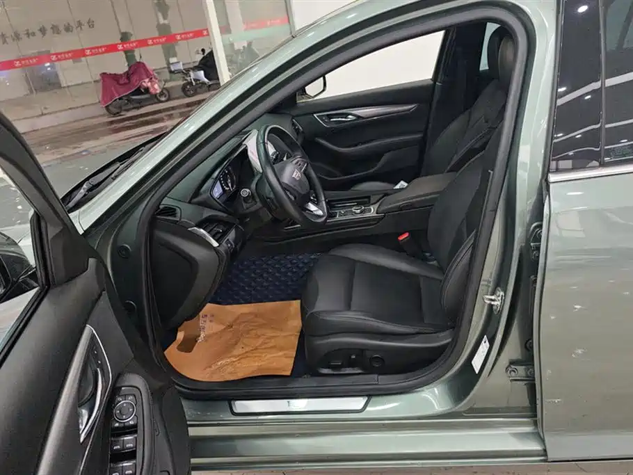 Cadillac CT5 2022 28T Luxury (Standard) фото 9