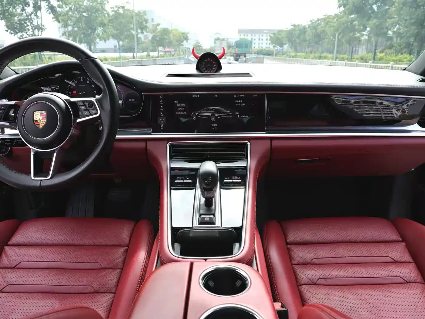 Porsche Panamera 2017 Panamera 3.0T фото 12