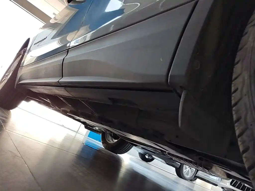Chevrolet Equinox 2017 535T Automatic Realm Edition фото 6