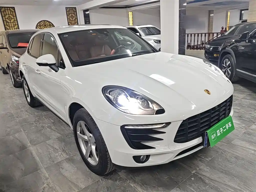 Porsche Macan 2017 Macan 2.0T фото 4