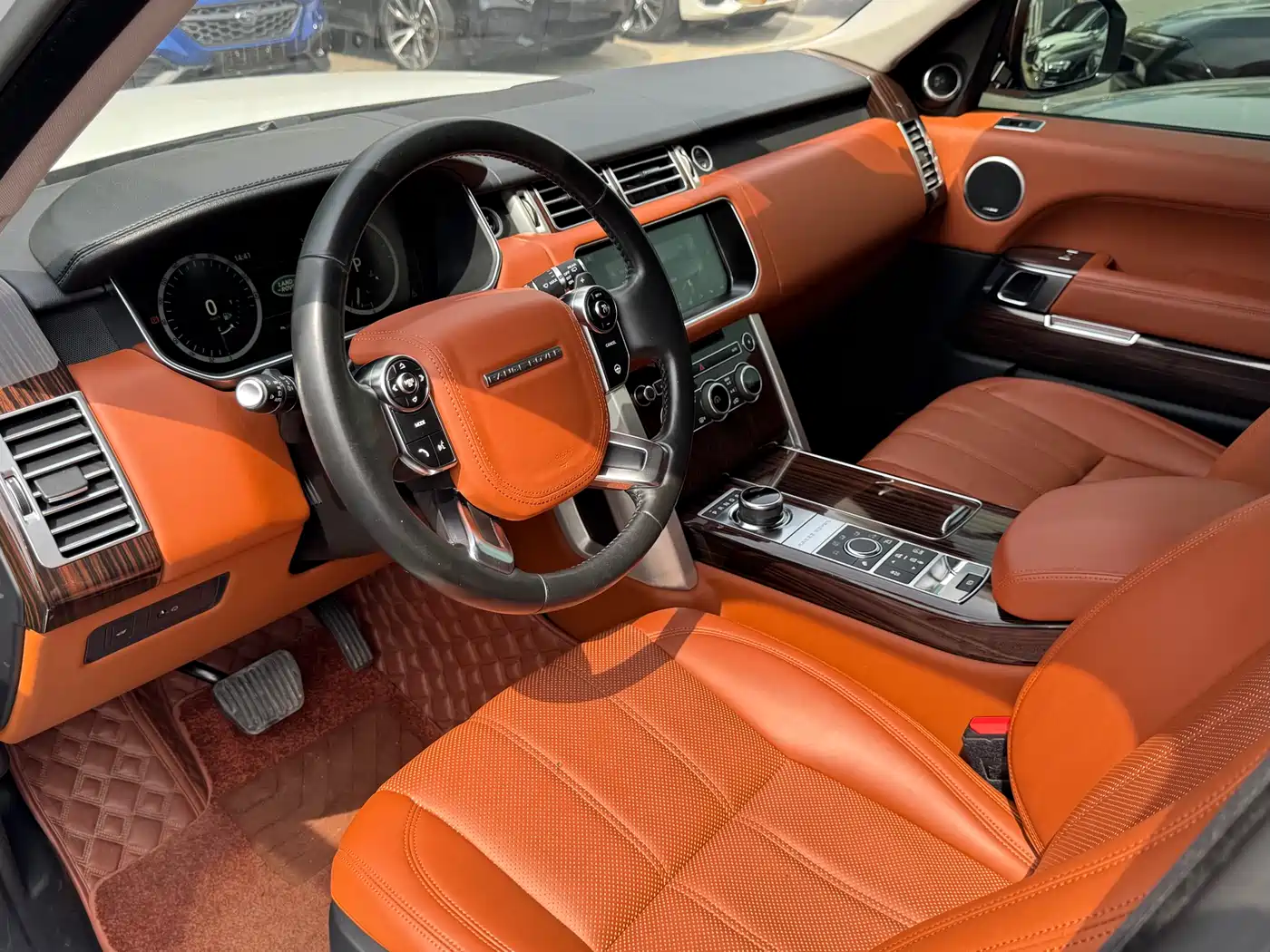 Land Rover Range Rover 2017 3.0 SC V6 Vogue фото 15