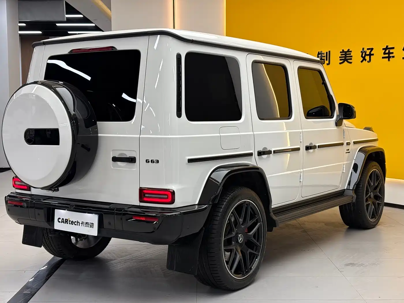Mercedes-Benz G-Class AMG 2025 AMG G 63 фото 5