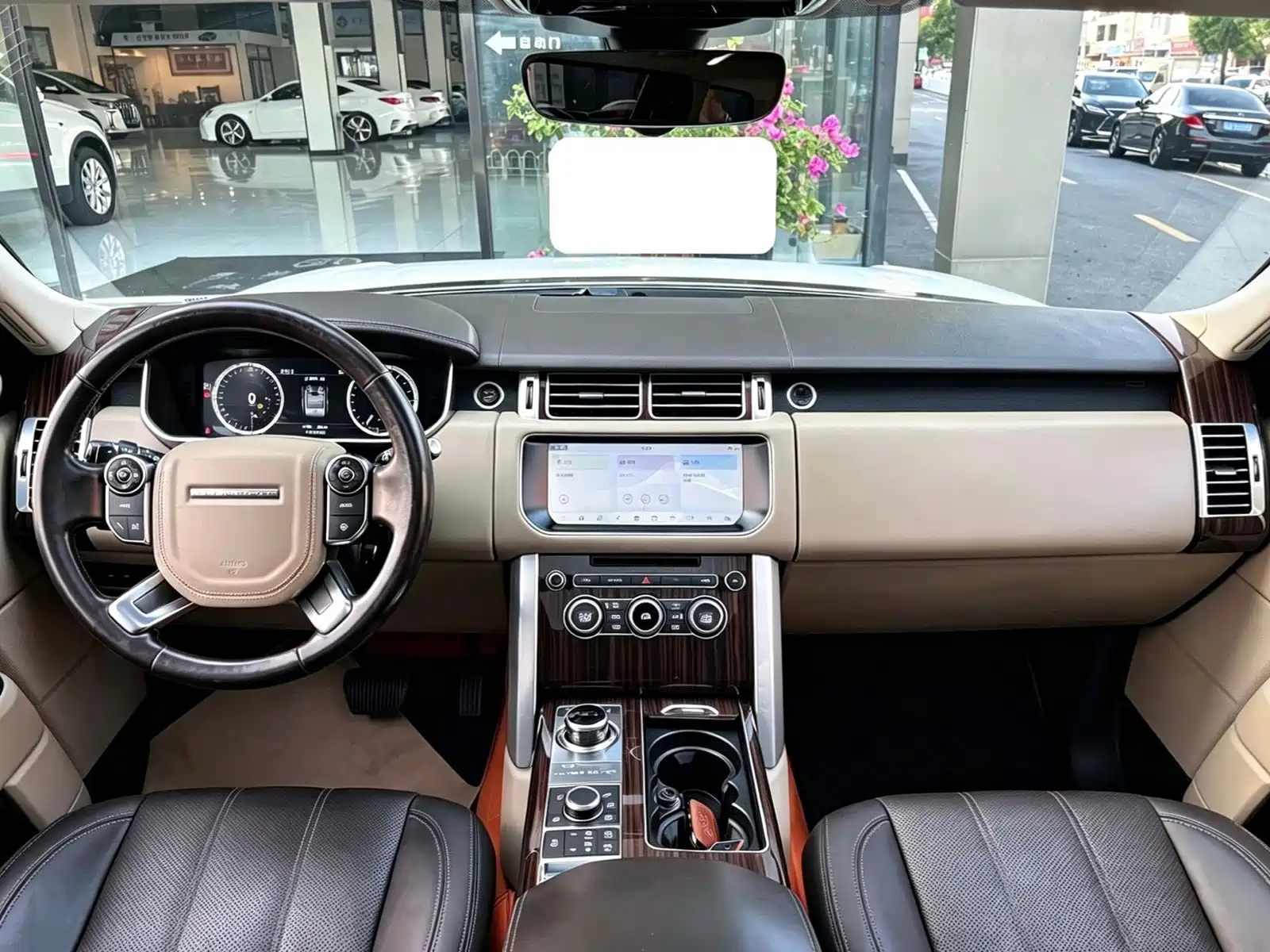 Фото 5 - Land Rover Range Rover