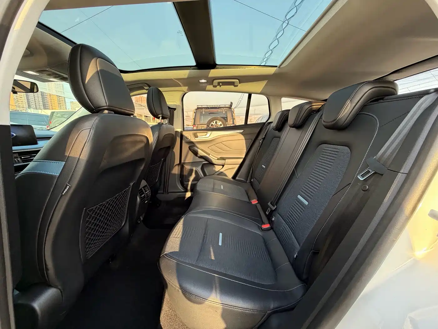 Ford Focus 2022 2021 Shooting Brake EcoBoost 180 Auto Hunter