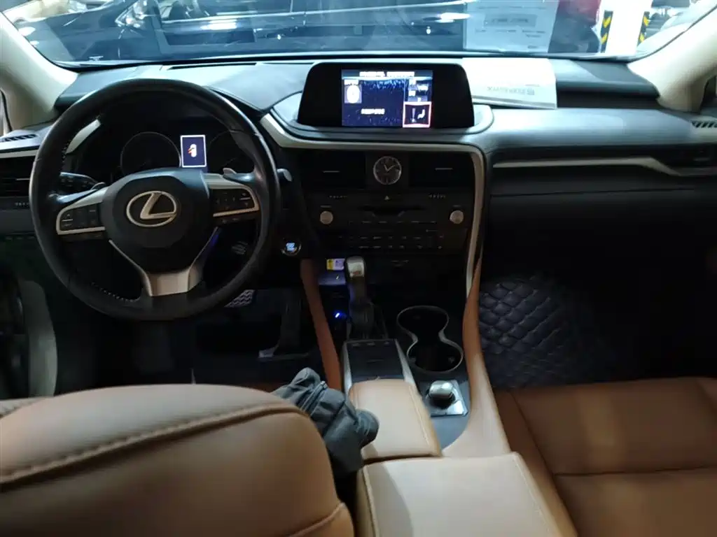 LEXUS RX
