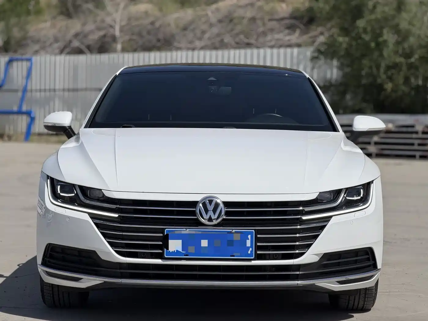 Volkswagen FAW-Volkswagen CC 2019 330TSI Charm Edition China VI фото 2