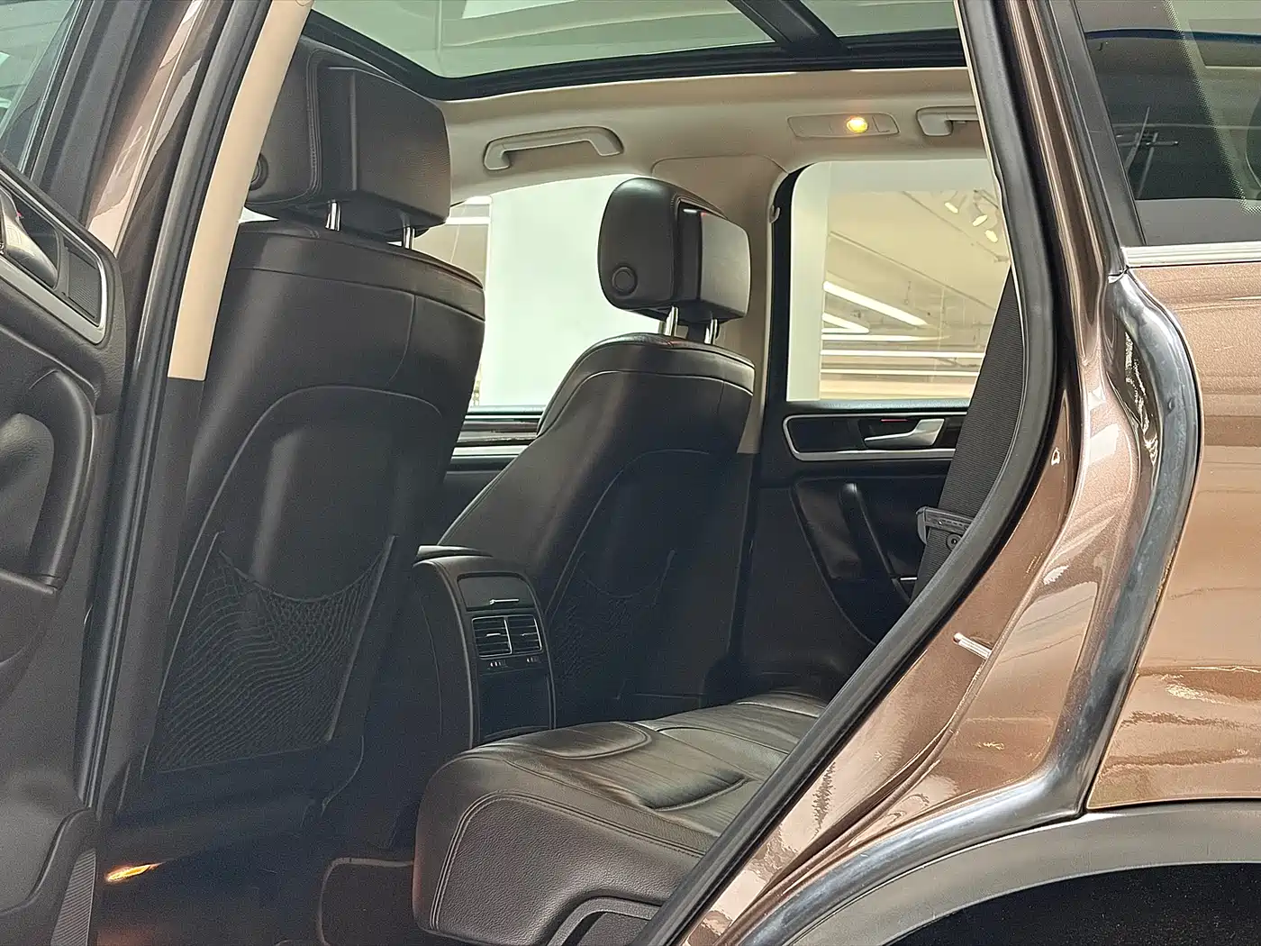 Volkswagen Touareg 2011 3.0TSI Standard фото 6