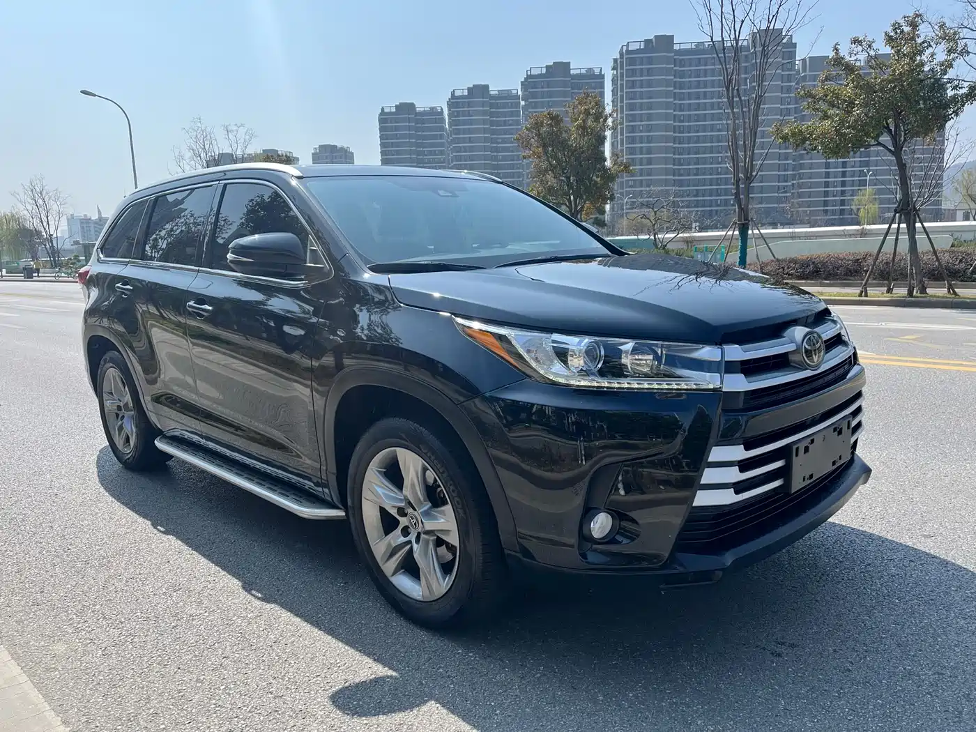 Toyota Highlander 2021 2.0T FWD Luxury 7-Seater фото 3
