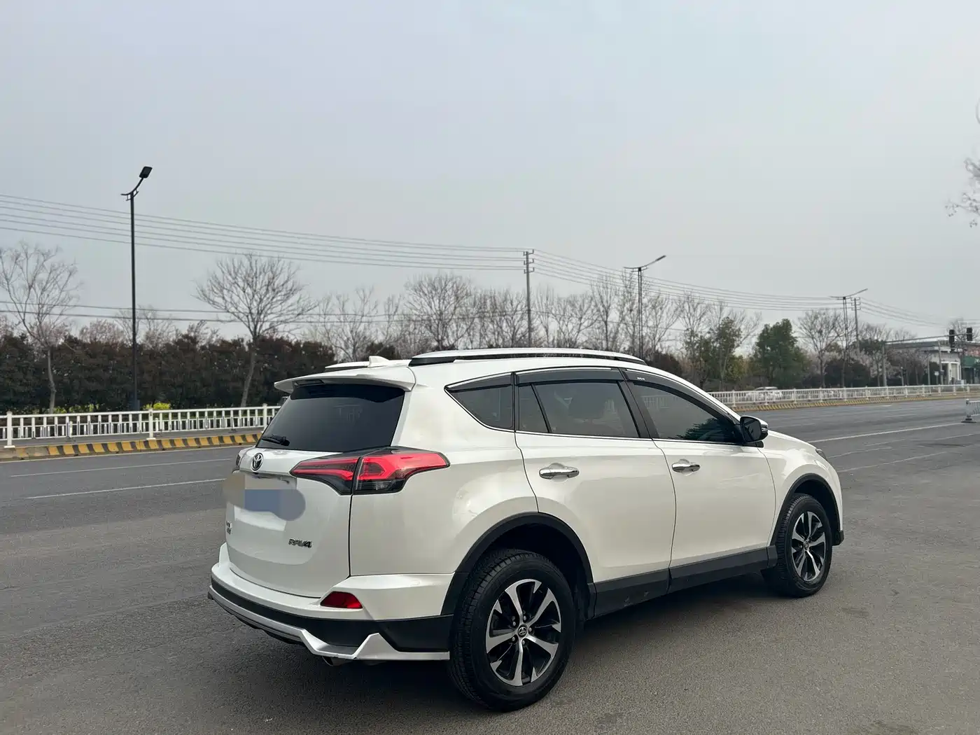 Toyota RAV4 Rongfang 2019 2.0L CVT 2WD Trend Edition China VI фото 5