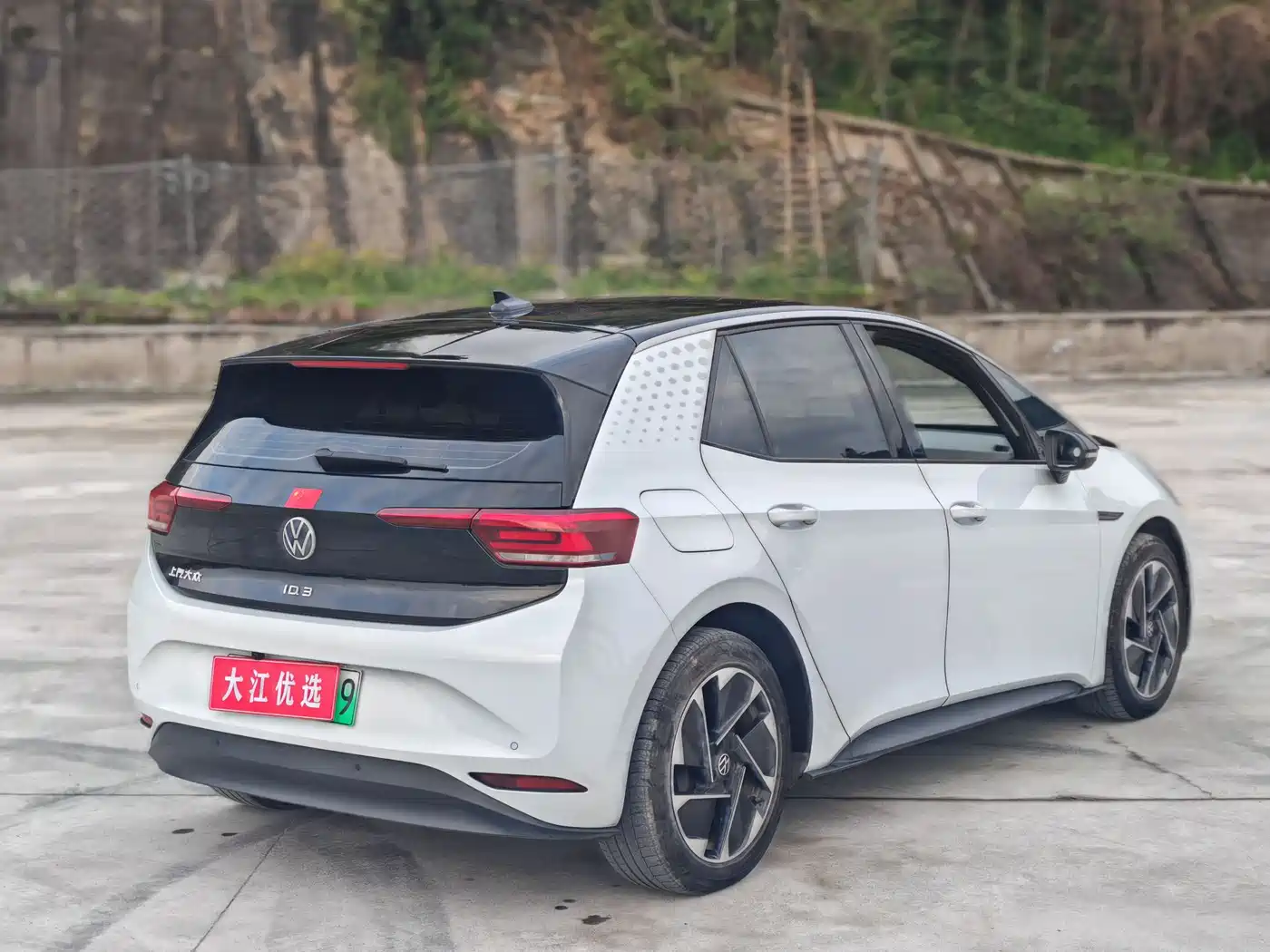 VOLKSWAGEN ID.3