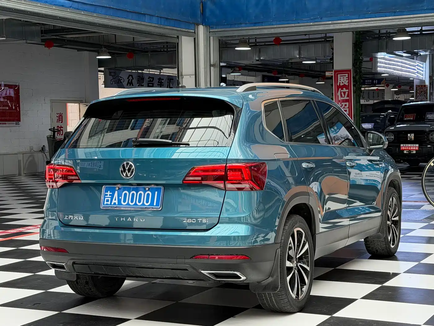 Volkswagen Tharu 2022 280TSI FWD Luxury Edition фото 16