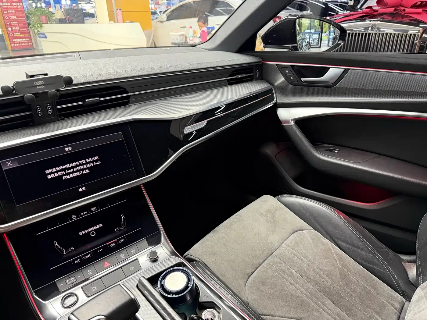 Audi A6L 2021 45 TFSI Exclusive Sport фото 11