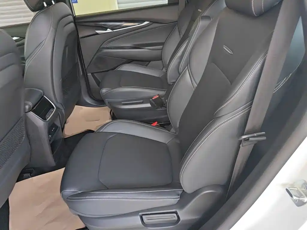 SAIC Maxus Maxus G50 2020 2019 1.5T Automatic Luxury Edition China VI