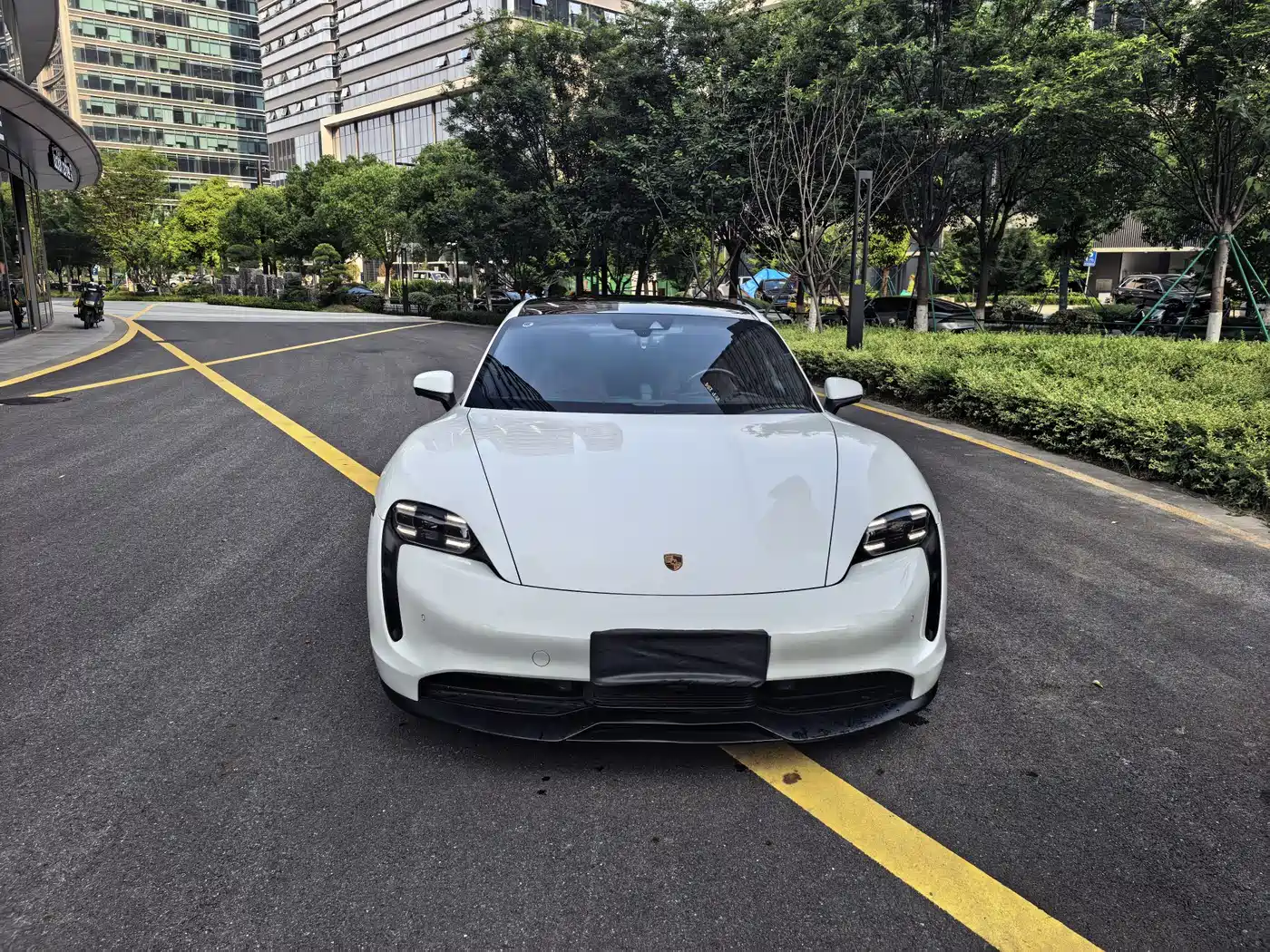 Porsche Taycan 2022 Taycan фото 2