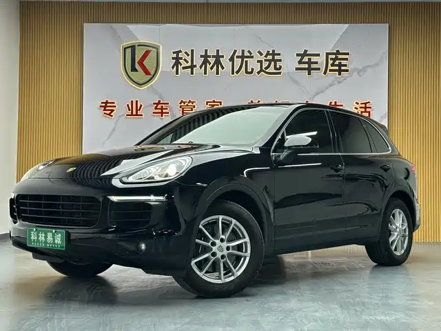 PORSCHE CAYENNE