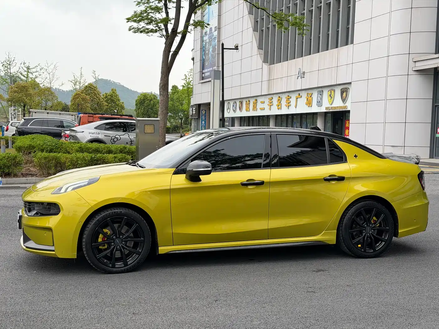 Lynk & Co 03 2022 03+ 2.0TD Auto Wind Rider Edition фото 4