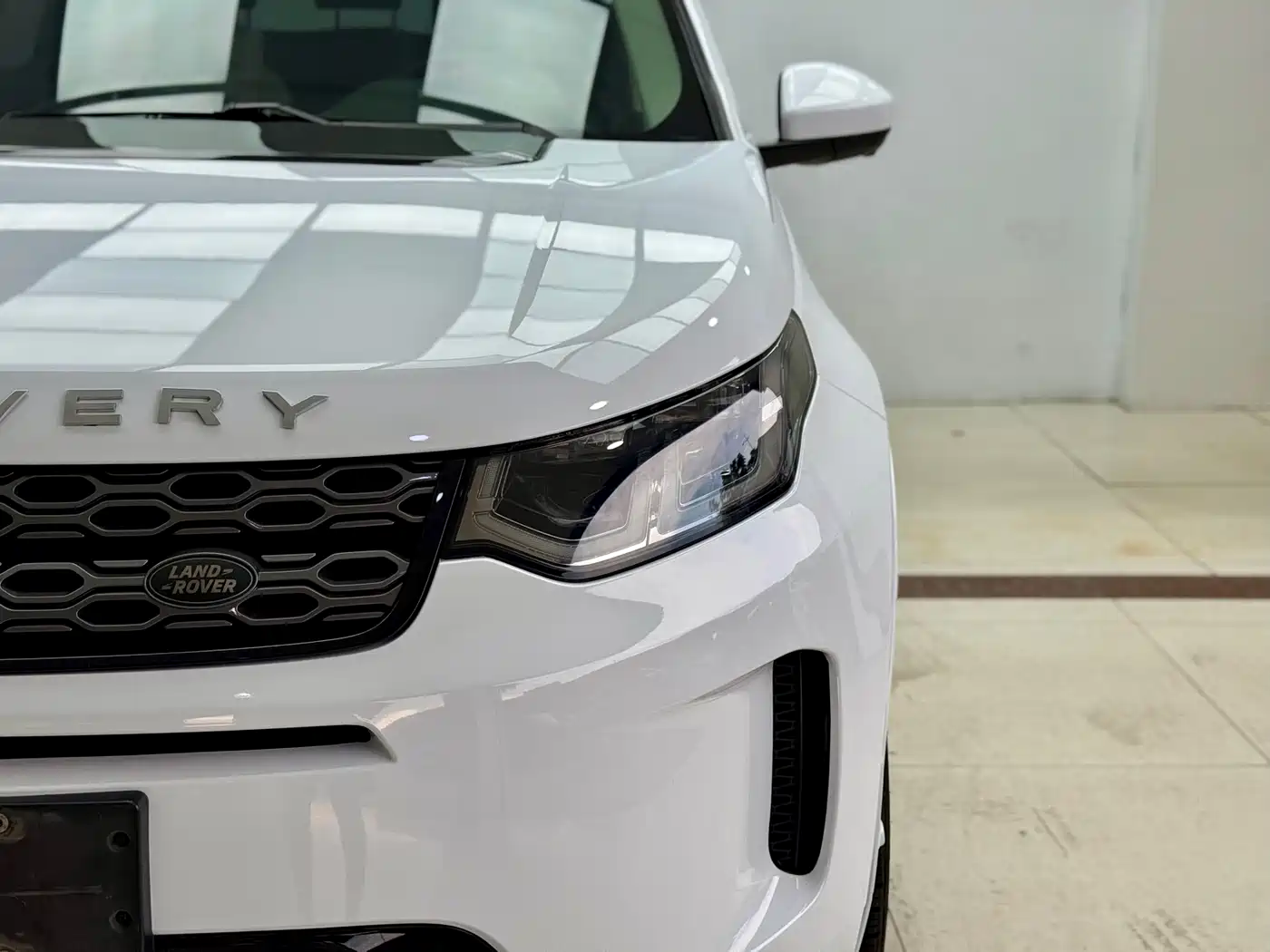 Land Rover Discovery Sport 2020 249PS R-Dynamic Performance Tech 7-seater фото 4