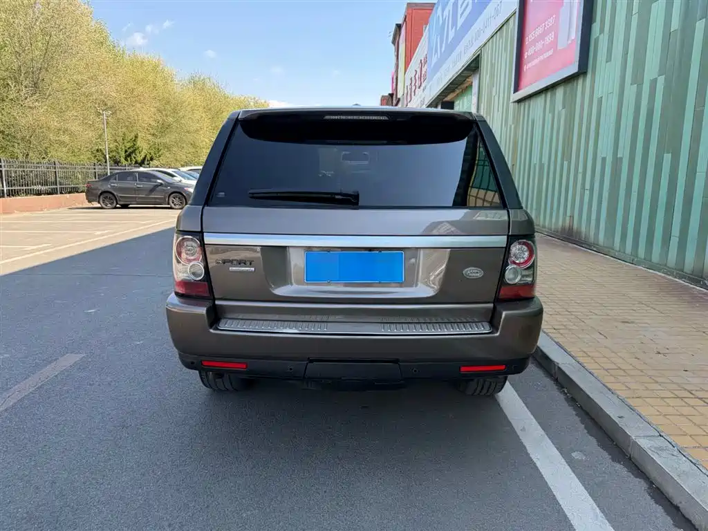 Land Rover Range Rover Sport 2013 3.0 TDV6 Diesel фото 12