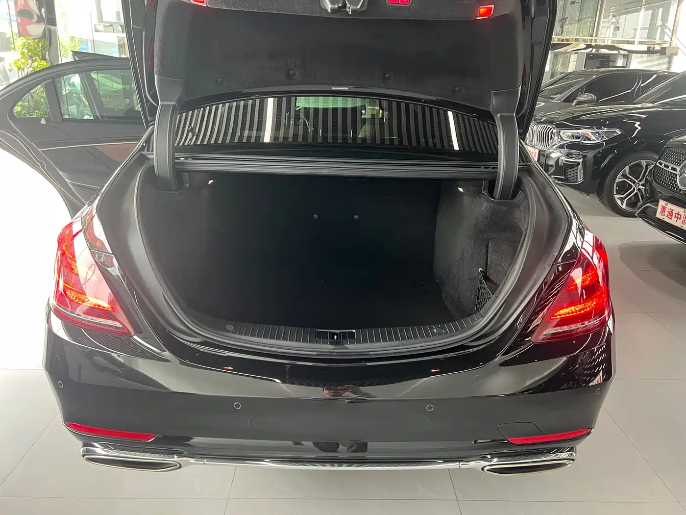 Mercedes-Benz S-Class 2020 S 350 L Premium Edition Collector's Version фото 12