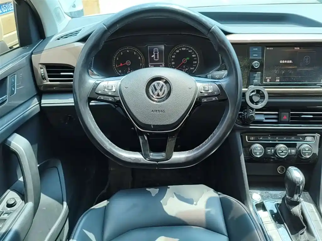 Volkswagen Tharu 2019 280TSI FWD Luxury Edition China VI фото 11