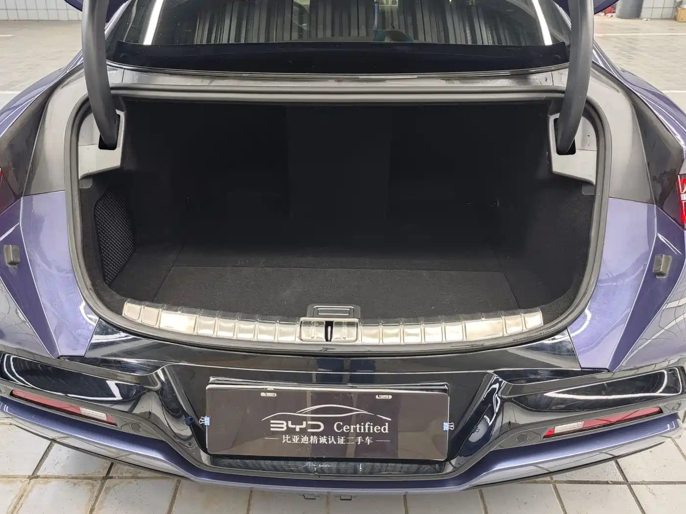 Denza Z9 2024 Model 1100km AWD Max Edition фото 15
